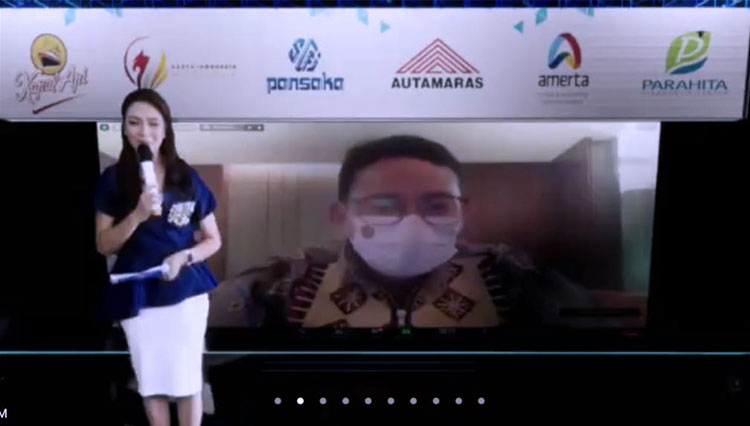 Sandiaga Uno Minta Kepada HIPMI Jatim Kampanyekan Produk Lokal Sandiaga Uno Minta Kepada HIPMI Jatim Kampanyekan Produk Lokal