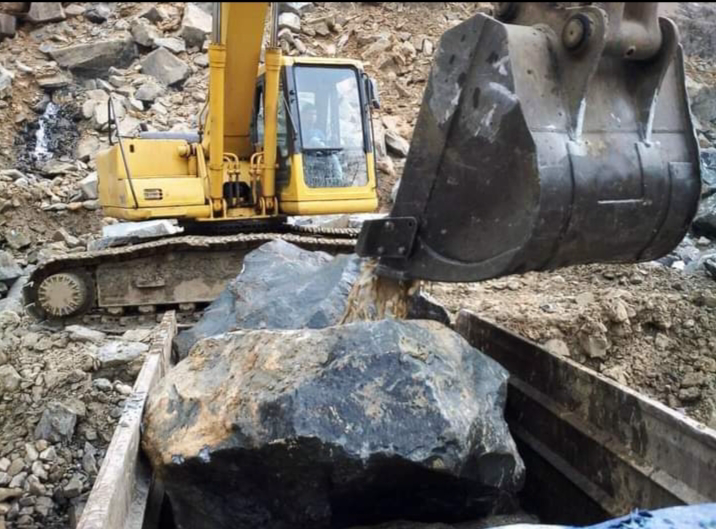 Mining Zeolit, Andesit And Clay