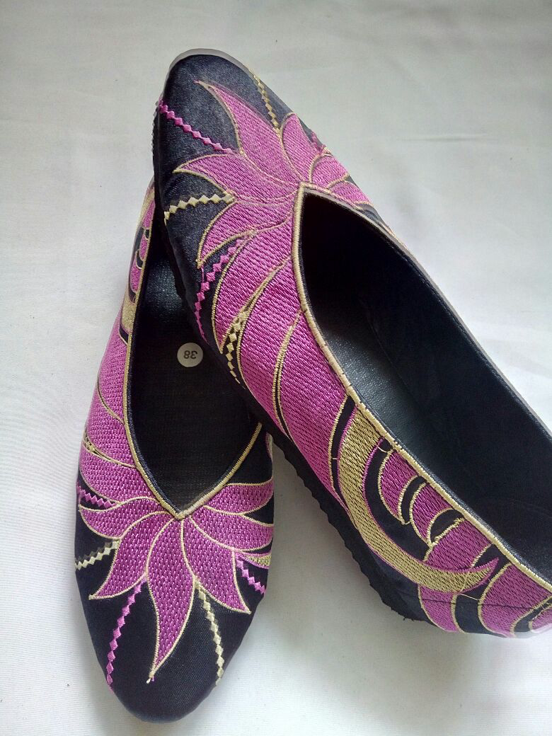 Arka Craft - Sepatu Bordir